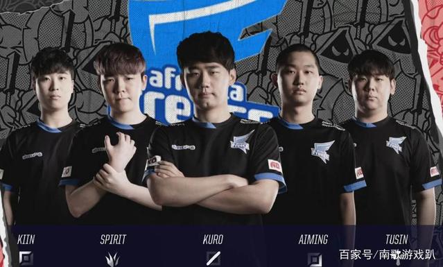 桑德兰2-1逆转布伦特福德，勒费埃点射，伊西多尔补时绝杀